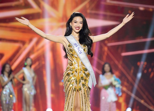 Loạt ồn ào của Bùi Quỳnh Hoa, ban tổ chức Miss Universe Vietnam nói gì?