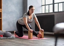 Phòng ngừa cứng khớp với 5 tư thế yoga đơn giản tại nhà