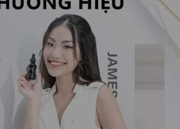 Học trò Hồ Ngọc Hà bị tẩy chay vì thái độ bề trên, vô lễ