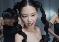 Jennie (BLACKPINK) nhảy múa dưới ánh trăng sau khi bị chỉ trích mặc quá ngắn