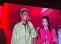 Karik và B Ray đang "suy" trên sân khấu Rap Việt concert thì BigDaddy và Emily lại hôn nhau ngay trước mặt!