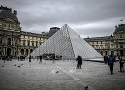 Bảo tàng Louvre tại Pháp đóng cửa &#039;vì lý do an ninh&#039;