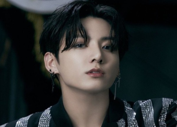 Jungkook (BTS) lập kì tích với 3 ca khúc lọt top 10 Spotify