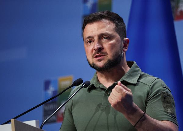 Ông Zelensky chỉ thị quân đội Ukraine giành lại 500m lãnh thổ mỗi ngày