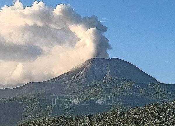 Philippines nâng cảnh báo hoạt động của núi lửa ở Đông Nam thủ đô Manila