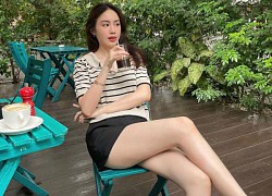 Hot girl Lào gốc Việt nổi bật trên đường phố Hà Nội: dáng nuột, mặt xinh