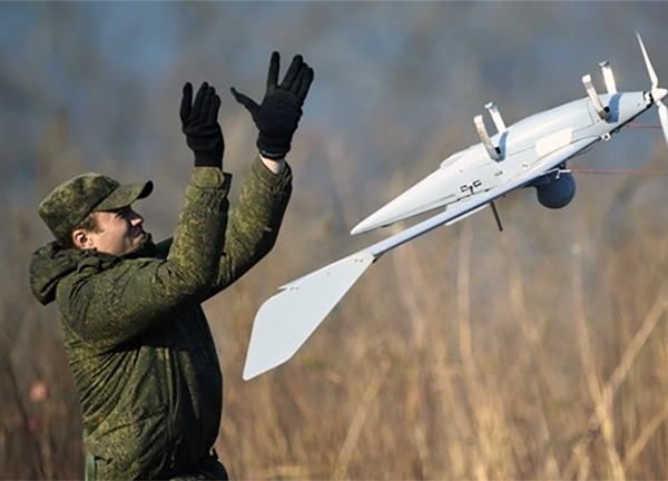 UAV Nga tấn công cơ sở lọc dầu Ukraine, Kiev nói đẩy lui tập kích ở tiền tuyến