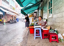 Mâm cua dì Ba từng bán trăm kg/ngày, khách giành giật mua giờ ra sao?