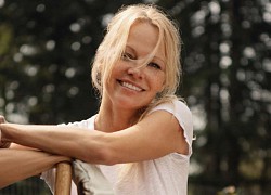 Mỹ nhân 'Playboy' Pamela Anderson ra sao ở tuổi U.60?