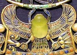 Pharaoh Tutankhamun sở hữu loại vật liệu độc nhất vô nhị, nghi vấn nguồn gốc từ bên ngoài Trái Đất