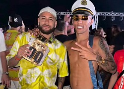 Phản ứng của Neymar về bữa tiệc gây bất bình