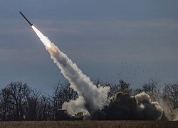 Mỹ "bơm" thêm đạn pháo HIMARS cho Ukraine