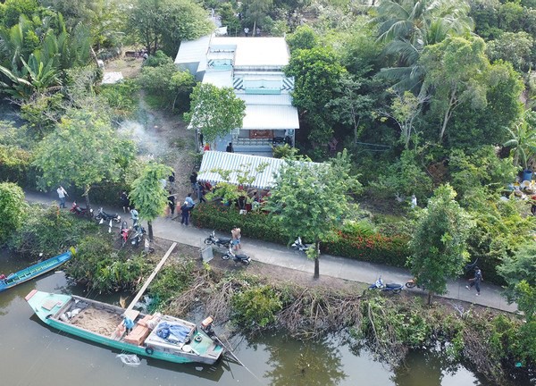 Khởi tố chồng 'hờ' sát hại vợ mang thai và bố mẹ vợ ở Cà Mau