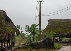 Ngắm những mái nhà cổ phủ kín rêu xanh trên bản Hà Giang ở độ cao 1.000m