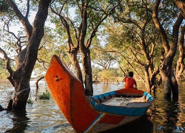 Du ngoạn biển hồ Tonle Sap Campuchia hồ nước lớn nhất Đông Nam Á