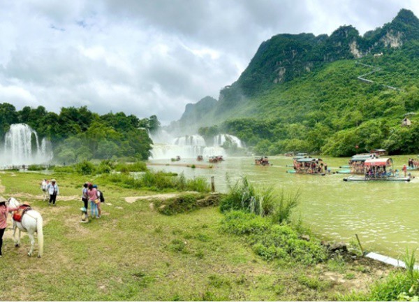 Khám phá Công viên địa chất toàn cầu UNESCO Non nước Cao Bằng