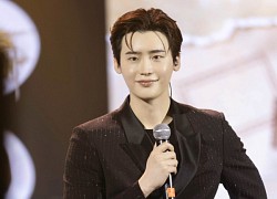 Lee Jong Suk - Chuyện bi hài thời làm nhân viên phục vụ trước khi nổi tiếng