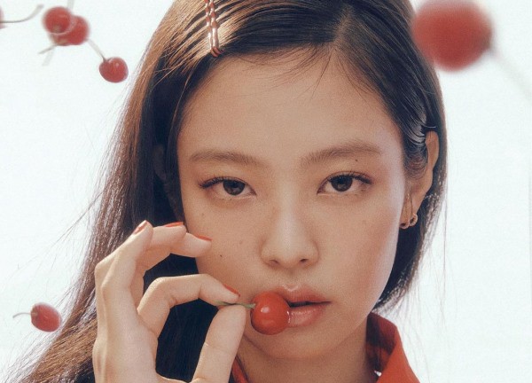 Nghi vấn Jennie (BlackPink) bị ghẻ lạnh sau quyết định 'ra riêng'