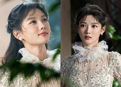 Câm nín trước nhan sắc hiện tại của Kim Yoo Jung, ngay cả nữ thần Han Hyo Joo cũng phát cuồng