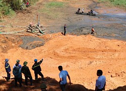 Tìm thấy thi thể người mất tích trong sự cố vỡ hồ nước thải ở Kon Tum