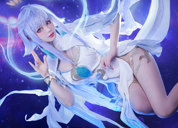 Mãn nhãn mới màn cosplay 'thần tiên tỉ tỉ' của xạ thủ Violet game Liên Quân Mobile