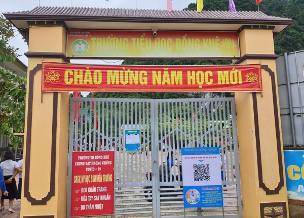 Thầy giáo tiểu học bị tố "đụng chạm" cơ thể nữ sinh trong giờ ra chơi