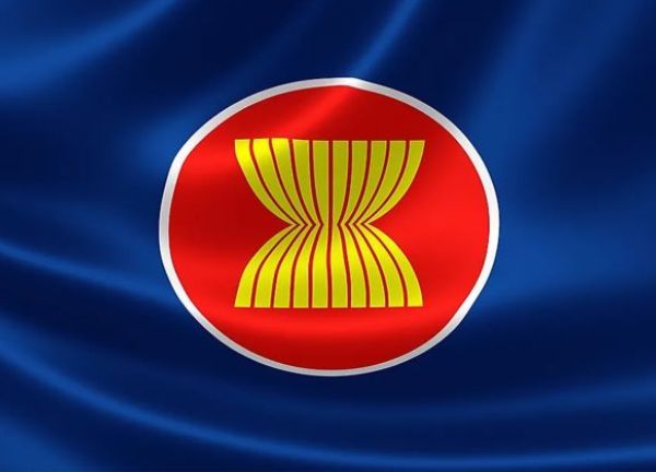 ASEAN thảo luận tăng cường kết nối khu vực