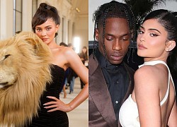 Kylie Jenner - tỷ phú trẻ nhất thế giới lần đầu hé lộ "góc khuất" sau sinh, khóc không thể kiểm soát