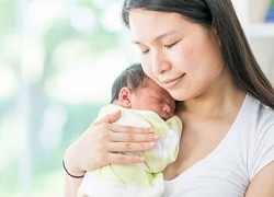 Biết sự thật về đứa con nuôi mà tôi càng thương con hơn