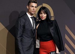 Bồ Ronaldo bật mí 'sân nhỏ' của cặp đôi