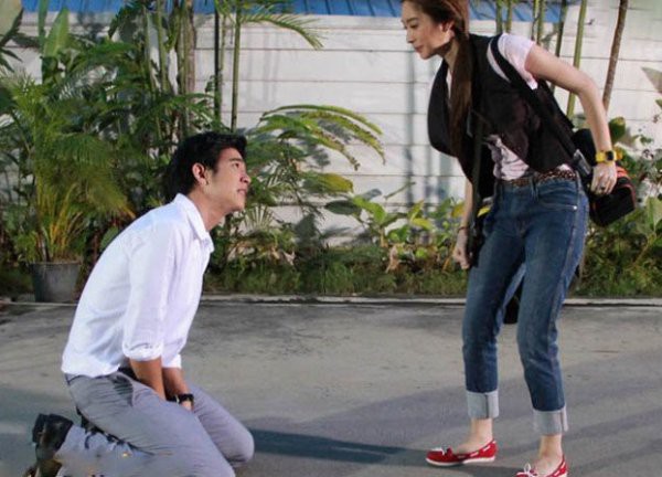 Đăng ảnh cưới lên mạng, tôi hóa đá khi bị người lạ tố "giật chồng", càng chua xót hơn khi nghe lời thú nhận của anh