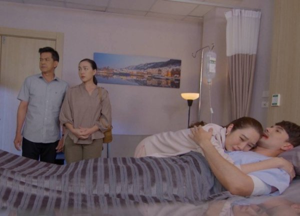 Từ ngày chồng mất tháng nào cũng nhận được 10 triệu, biết người gửi tôi khóc nghẹn