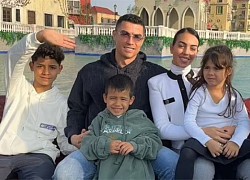 Ronaldo buộc phải phá dỡ nhà vì xây không phép