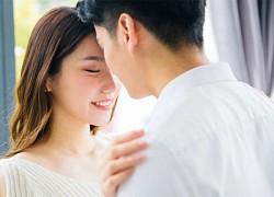 Thấy tấm ảnh cưới treo trong phòng khách, tôi càng biết ơn vợ mình