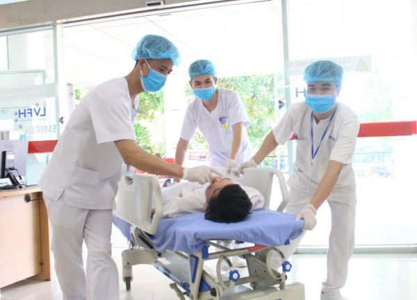 Công an Hà Nội điều tra vụ phụ huynh bị lừa 200 triệu từ màn kịch 'con cấp cứu'