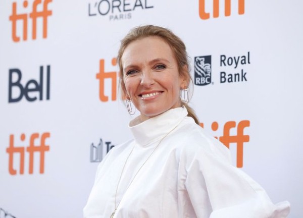 Toni Collette nói không với điều phối viên cảnh nóng