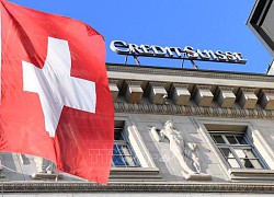 Cơ quan quản lý Thụy Sĩ phê duyệt việc UBS tiếp quản Credit Suisse