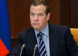 Cựu Tổng thống Nga Dmitry Medvedev cảnh báo 'ngày tận thế hạt nhân' đã đến gần hơn