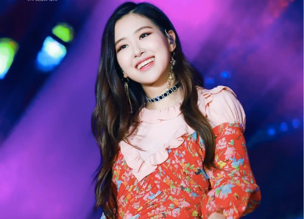 Rosé (BLACKPINK) - "Bông hồng nước Úc" ngày càng tỏa sáng: Từ thành viên mờ nhạt đến "cô gái tóc vàng" được fan quốc tế yêu thích