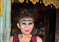 Hoàn cảnh bác gái thích tô son điểm phấn: Chồng đã ra đi mãi mãi