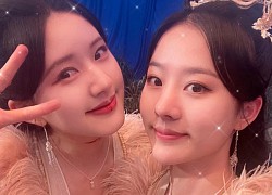 Hơn 100 triệu người ùa vào xem loạt ảnh đọ sắc trong cùng khung hình của Triệu Lộ Tư và nữ diễn viên đóng thế