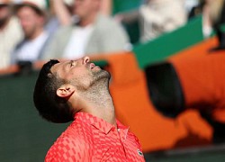 Djokovic "nhờ trời" vẫn thua sốc ở Monte Carlo, ngôi số 1 thế giới lung lay