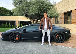 10 siêu xe đắt giá trong gara của Ronaldo