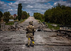 Ukraine 'giương đông, kích tây'?