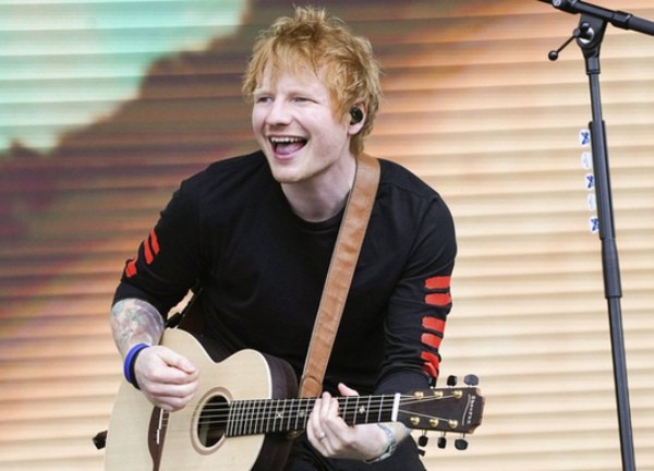 Ed Sheeran phủ nhận tin đồn từ chối biểu diễn tại lễ đăng quang của Vua Charles