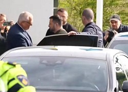 Tổng thống Zelensky thăm Tòa án Hình sự quốc tế ở The Hague, &#039;tìm công lý&#039; cho Ukraine