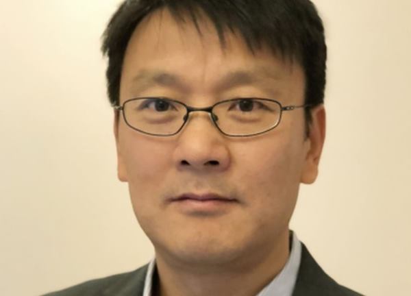 Giáo sư hàng đầu Anh chuyển sang chương trình bội siêu thanh Trung Quốc