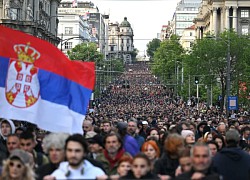 Biểu tình lan rộng, Tổng thống Serbia cảnh báo về 'cách mạng màu'