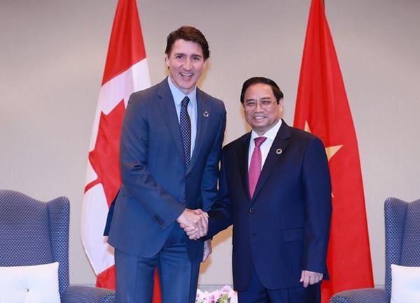 Thủ tướng Phạm Minh Chính gặp Thủ tướng Canada, Ấn Độ tại Hội nghị G7