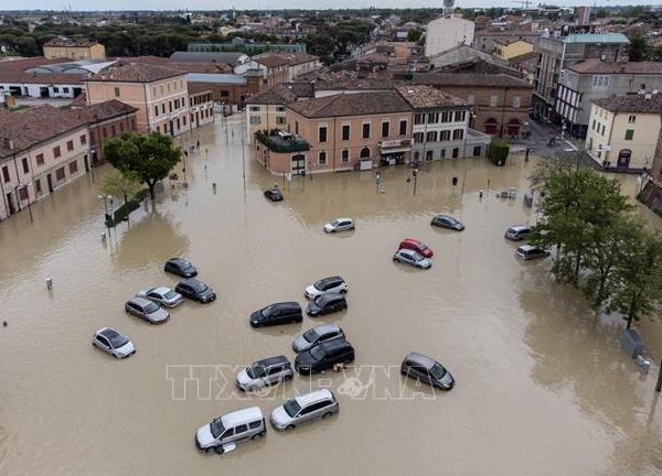 Thủ tướng Italy rút ngắn lịch trình dự Hội nghị Thượng đỉnh G7, về nước xử lý vấn đề lũ lụt